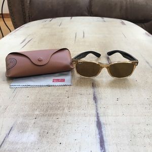 Ray-Ban Polarized New Wayfarer